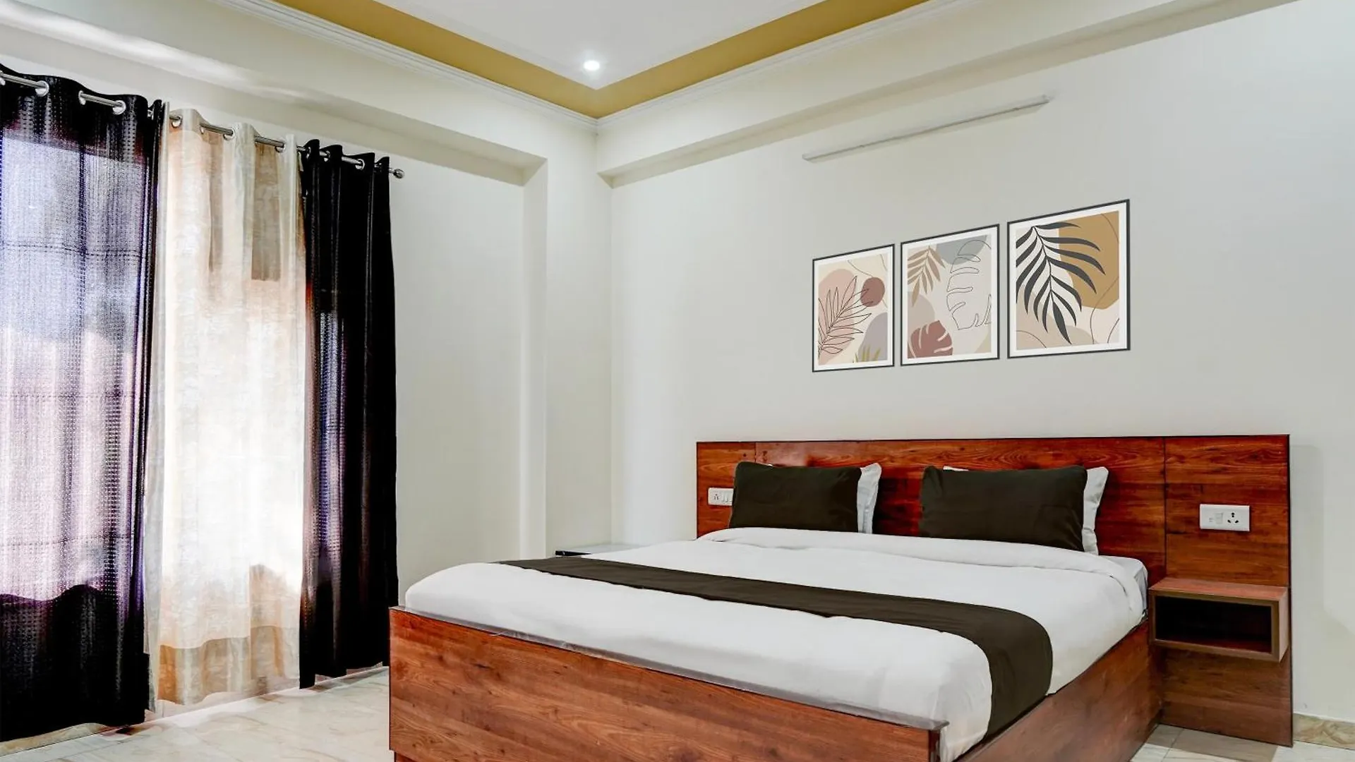 Hotel Collection O Sunshine Corporate Suite Gurgaon