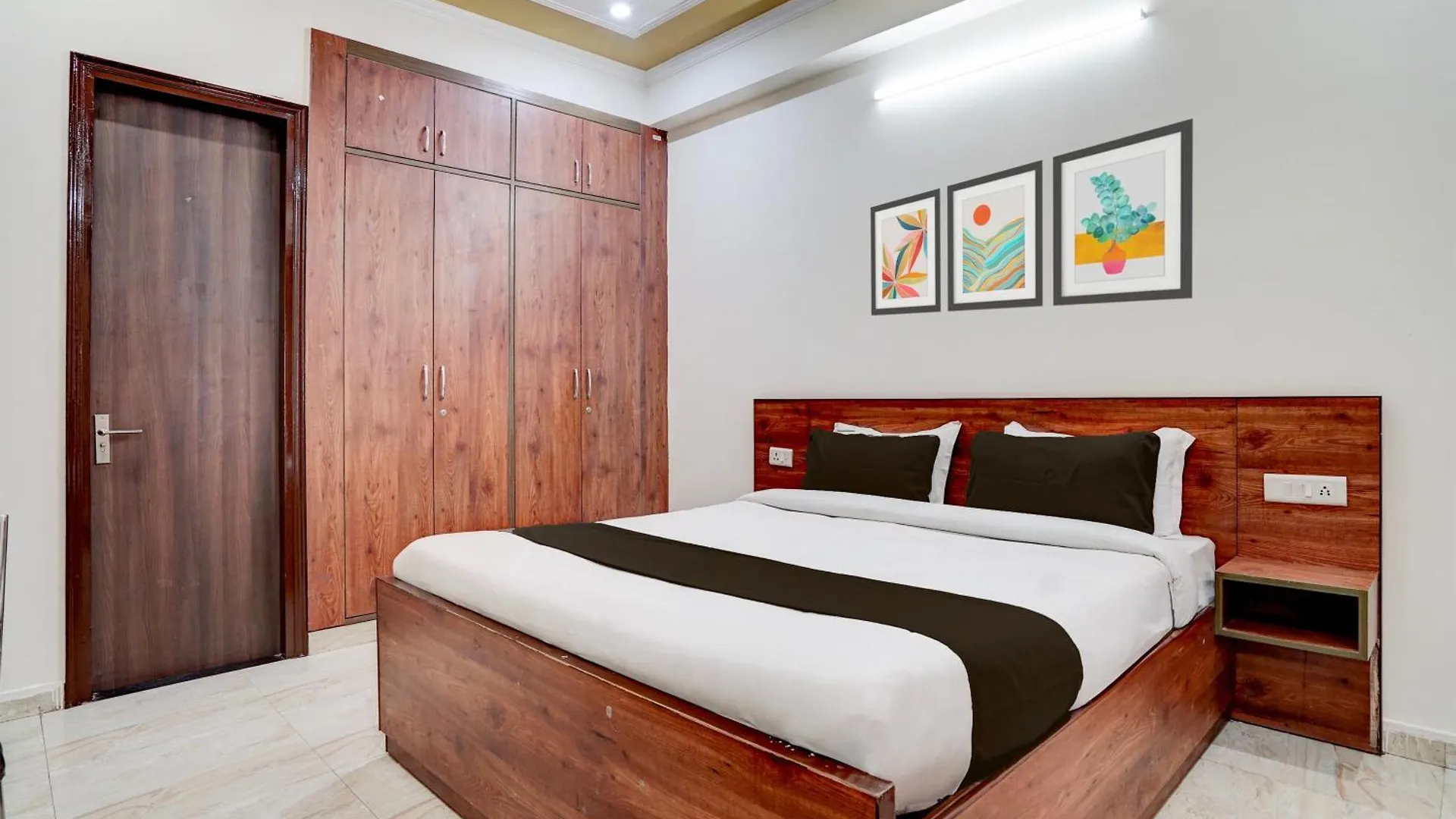 Collection O Sunshine Corporate Suite Gurgaon